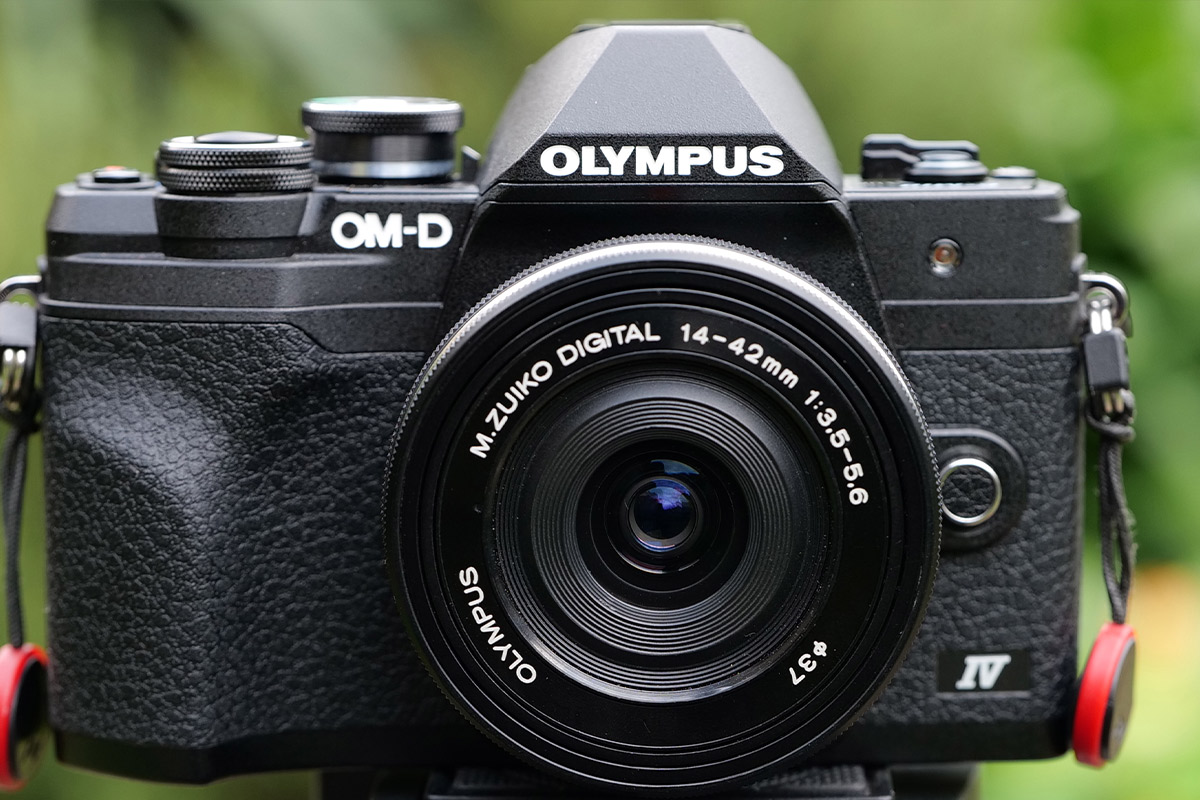 دوربین Olympus OM-D E-M10 Mark IV